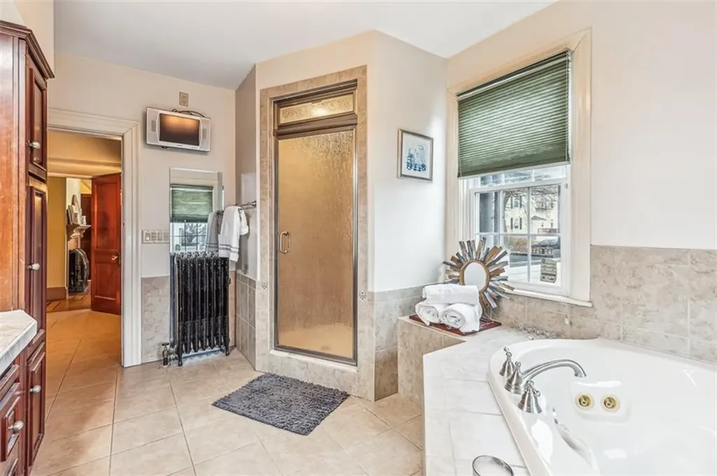 300 Farmington Avenue Cranston RI 02920