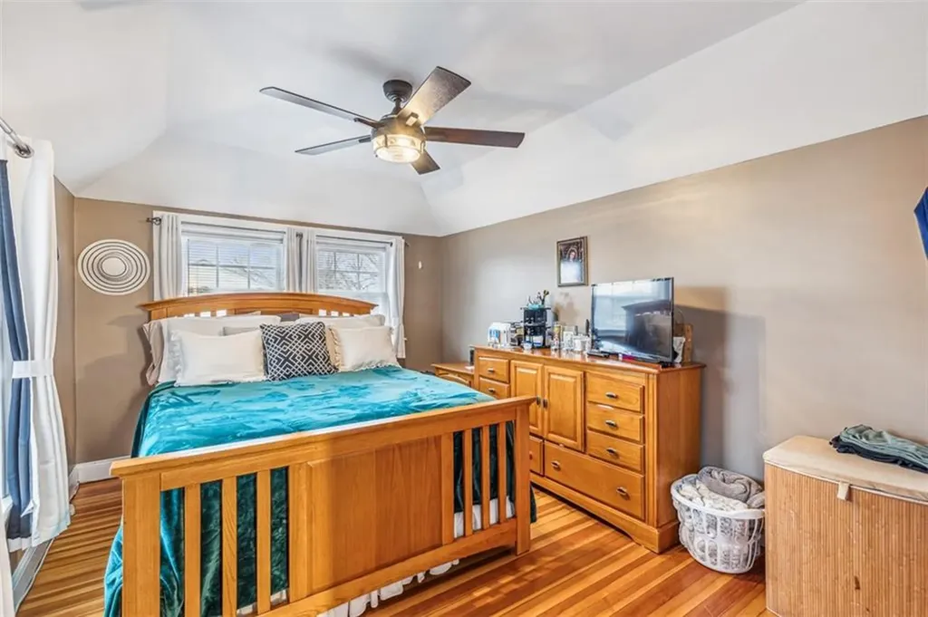 300 Farmington Avenue Cranston RI 02920