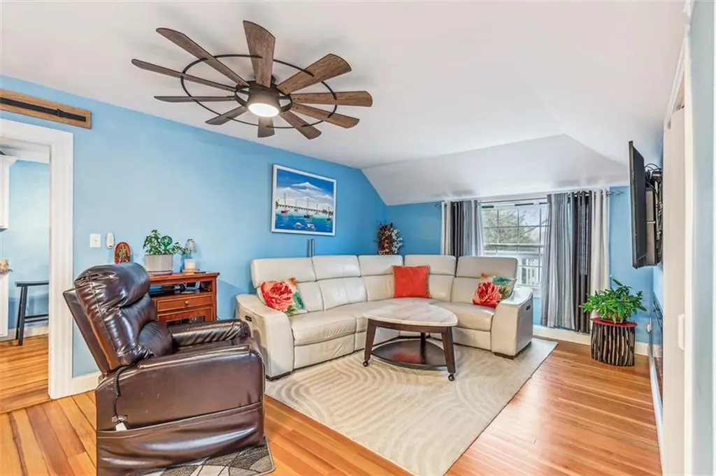 300 Farmington Avenue Cranston RI 02920