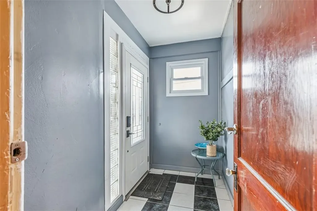 300 Farmington Avenue Cranston RI 02920