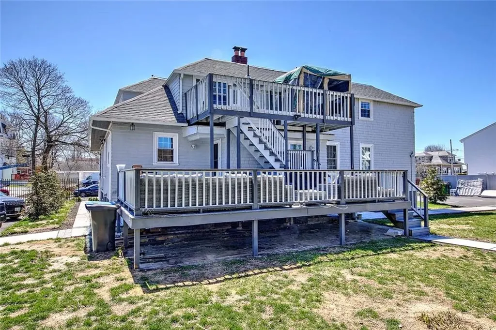 300 Farmington Avenue Cranston RI 02920