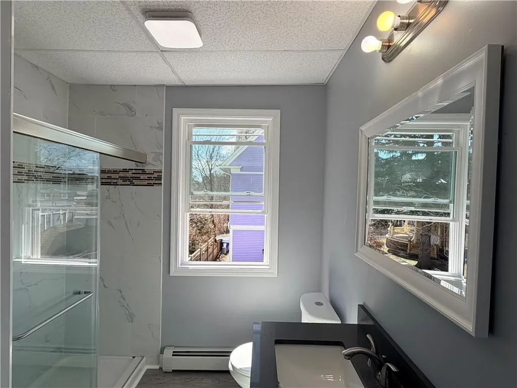 98 100 Whitmarsh Street Providence RI 02907