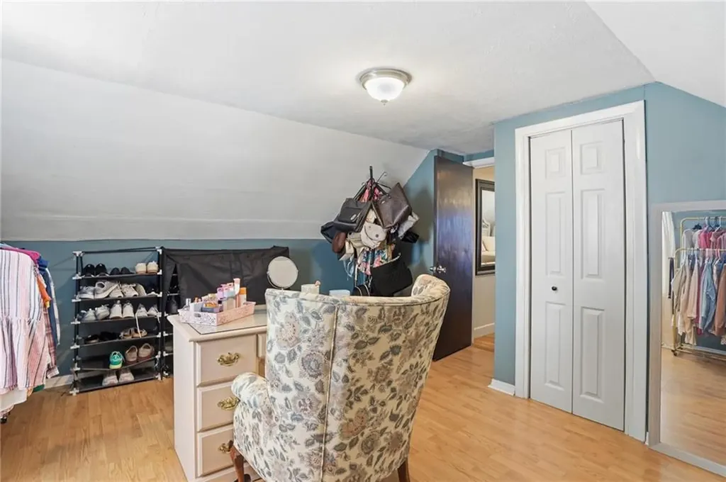 514 Killingly Street Johnston RI 02919