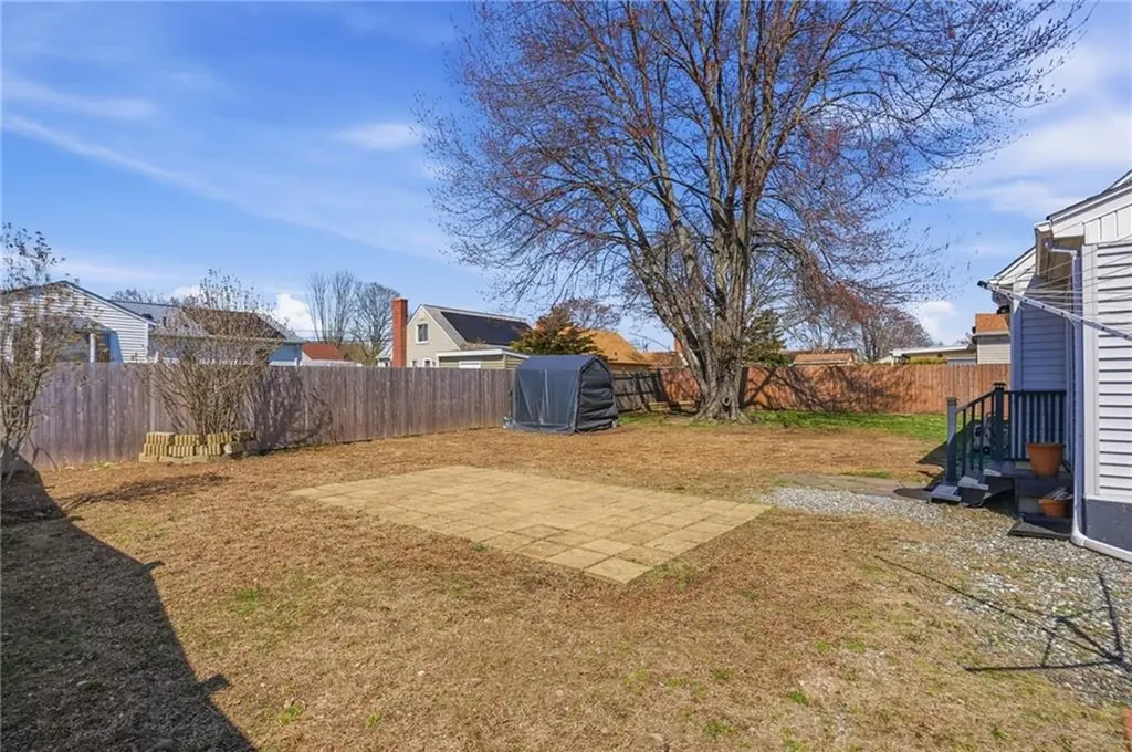 514 Killingly Street Johnston RI 02919