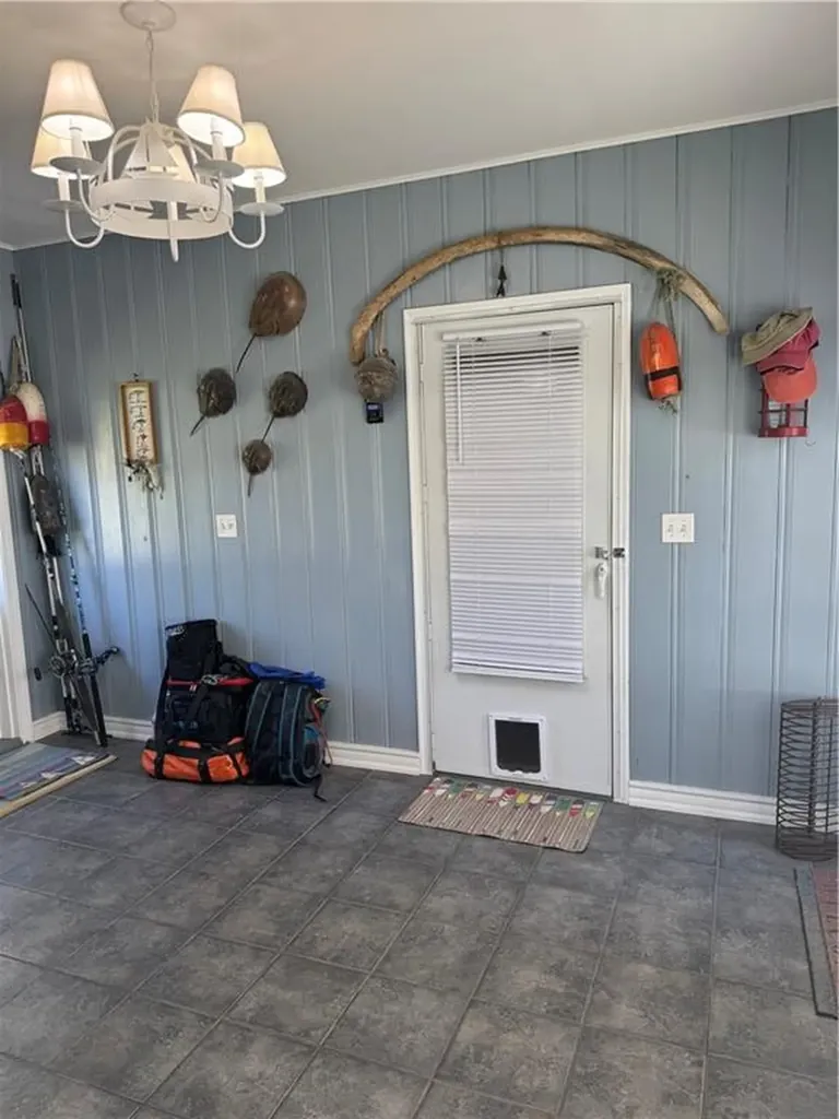 71 Crandall Road Tiverton RI 02878