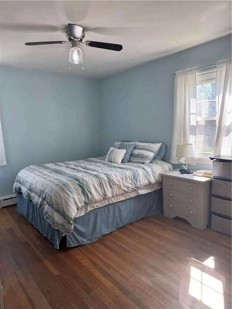 71 Crandall Road Tiverton RI 02878
