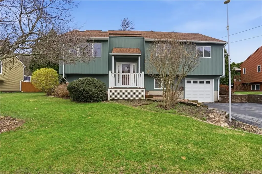 77 Valley View Drive Cranston RI 02921