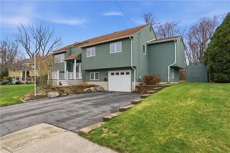77 Valley View Drive Cranston RI 02921