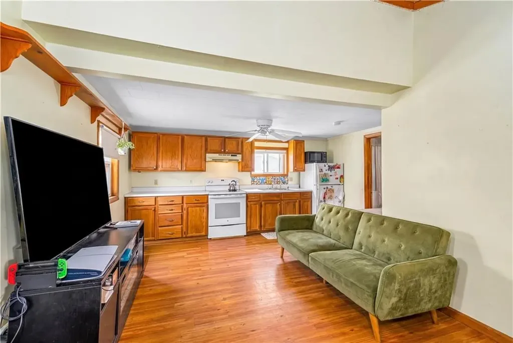34 Steere Avenue North Providence RI 02911