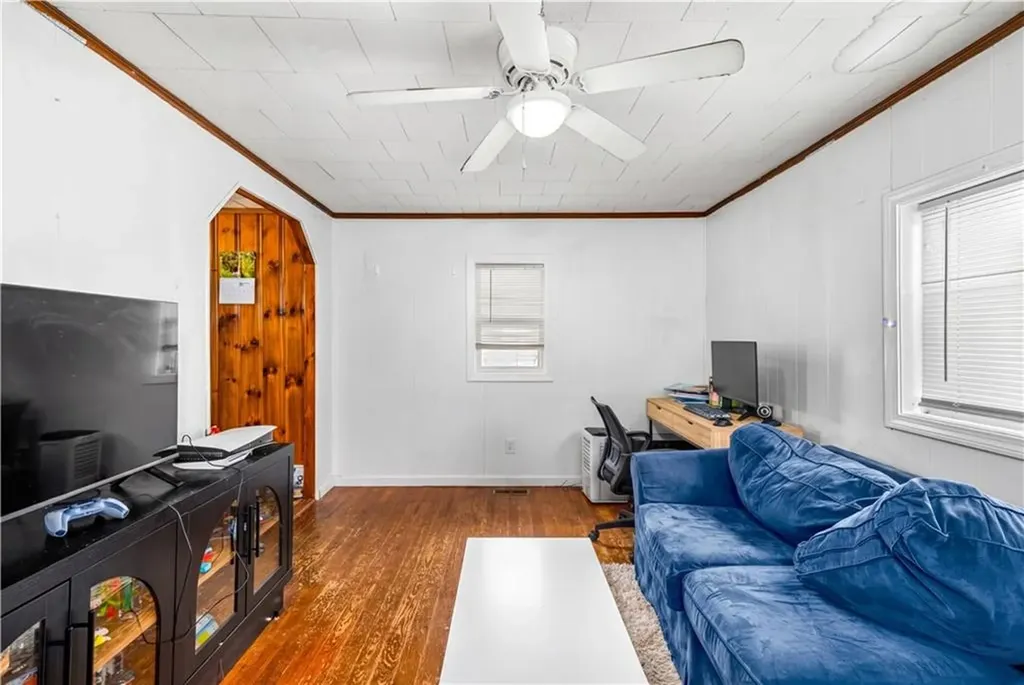 34 Steere Avenue North Providence RI 02911