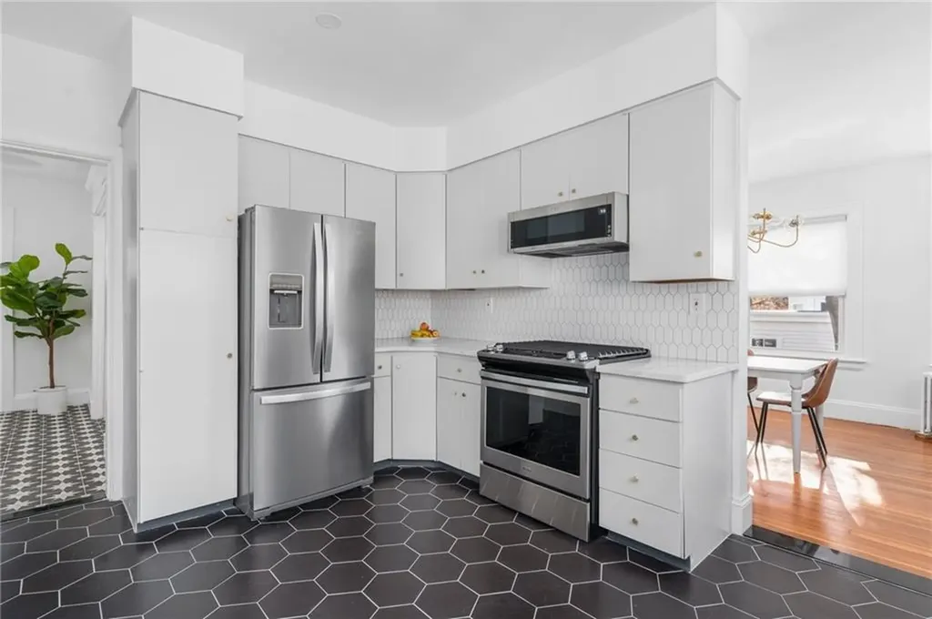 420 Wayland Avenue Providence RI 02906