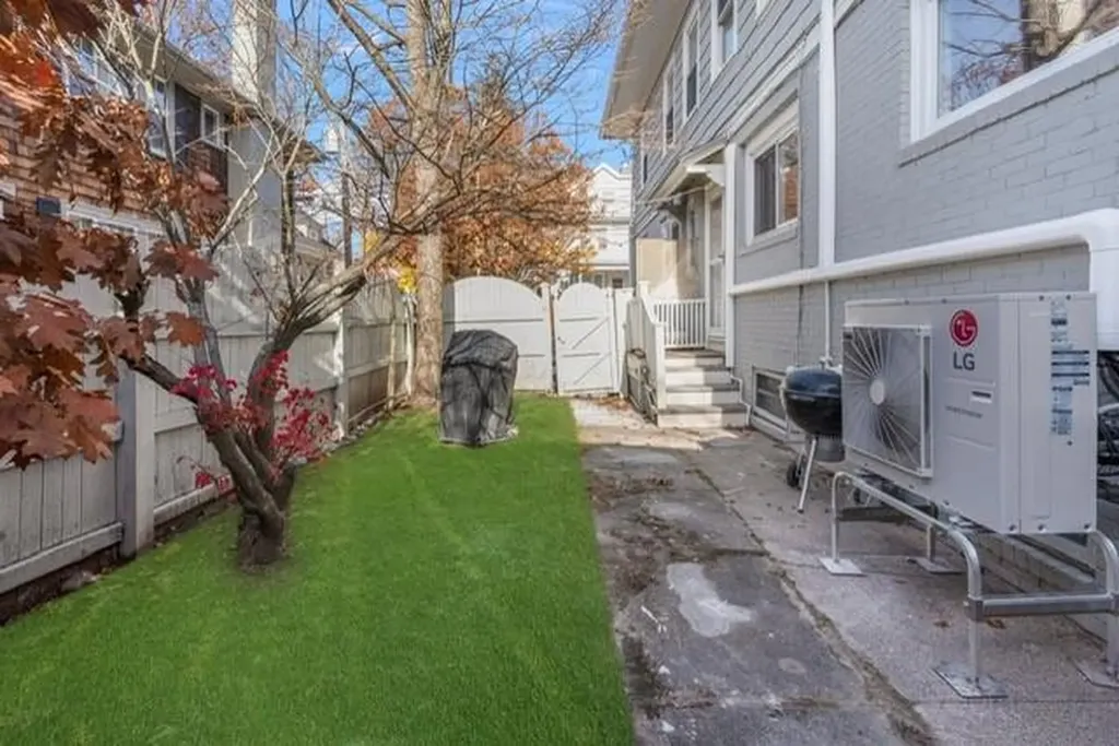 420 Wayland Avenue Providence RI 02906