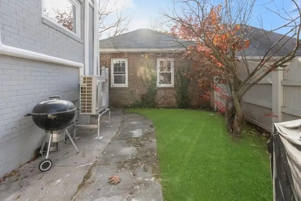 420 Wayland Avenue Providence RI 02906