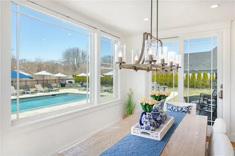 1048 Ocean Road Narragansett RI 02882