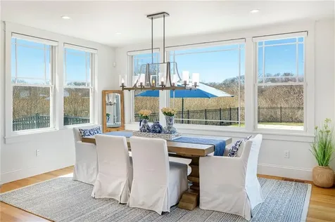 1048 Ocean Road Narragansett RI 02882