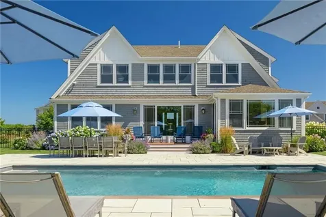 1048 Ocean Road Narragansett RI 02882