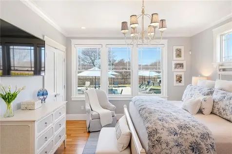 1048 Ocean Road Narragansett RI 02882