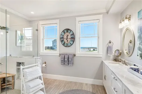 1048 Ocean Road Narragansett RI 02882