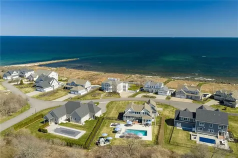 1048 Ocean Road Narragansett RI 02882