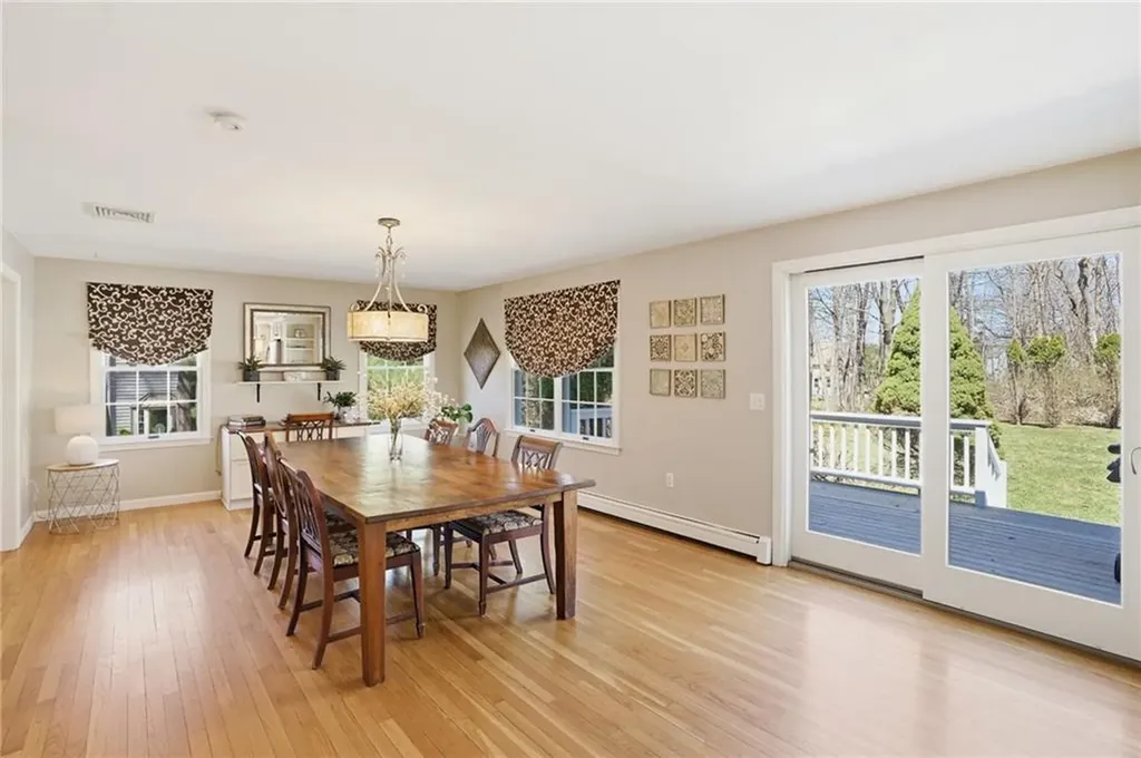 14 High Street Barrington RI 02806