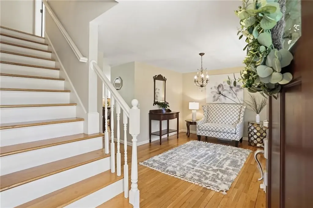 14 High Street Barrington RI 02806