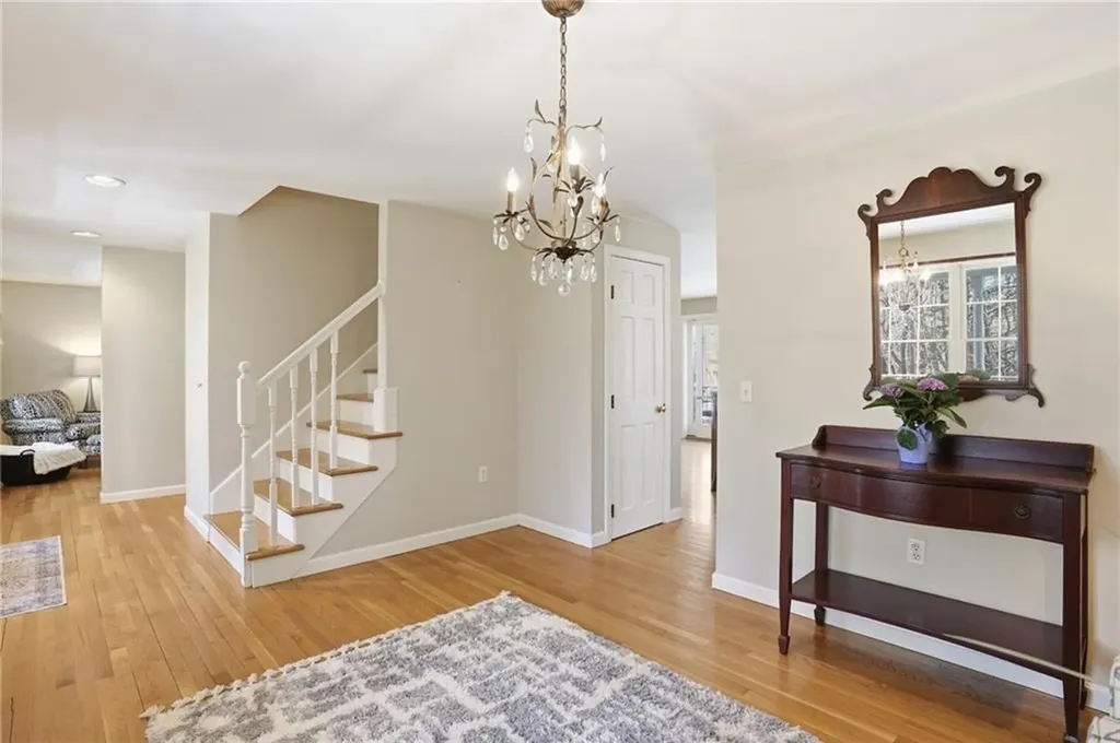 14 High Street Barrington RI 02806