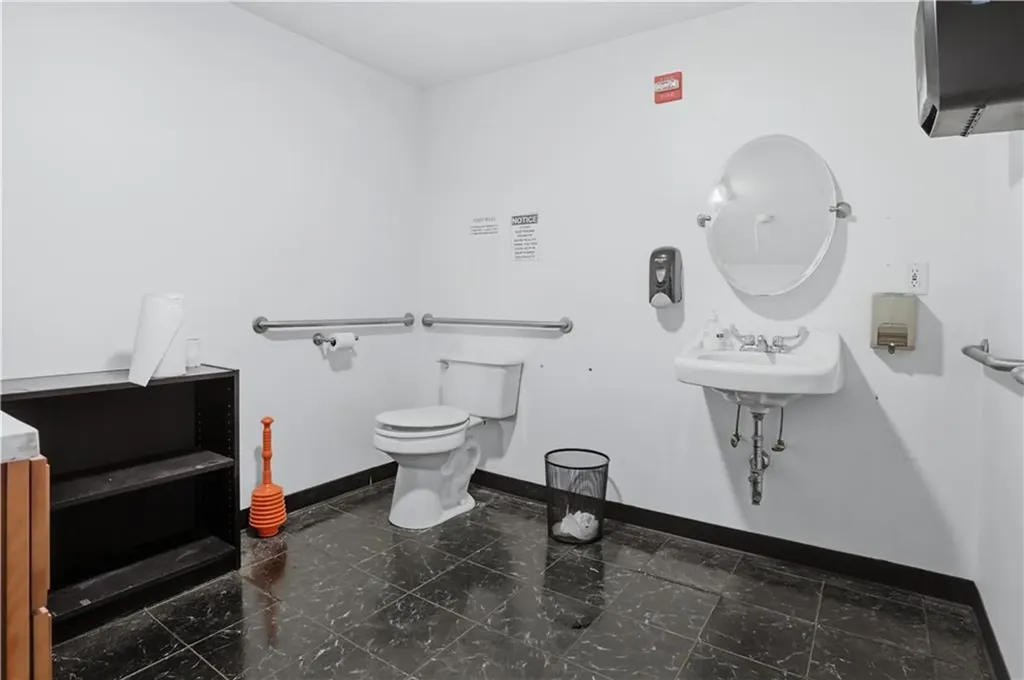 770 Main Street West Warwick RI 02893
