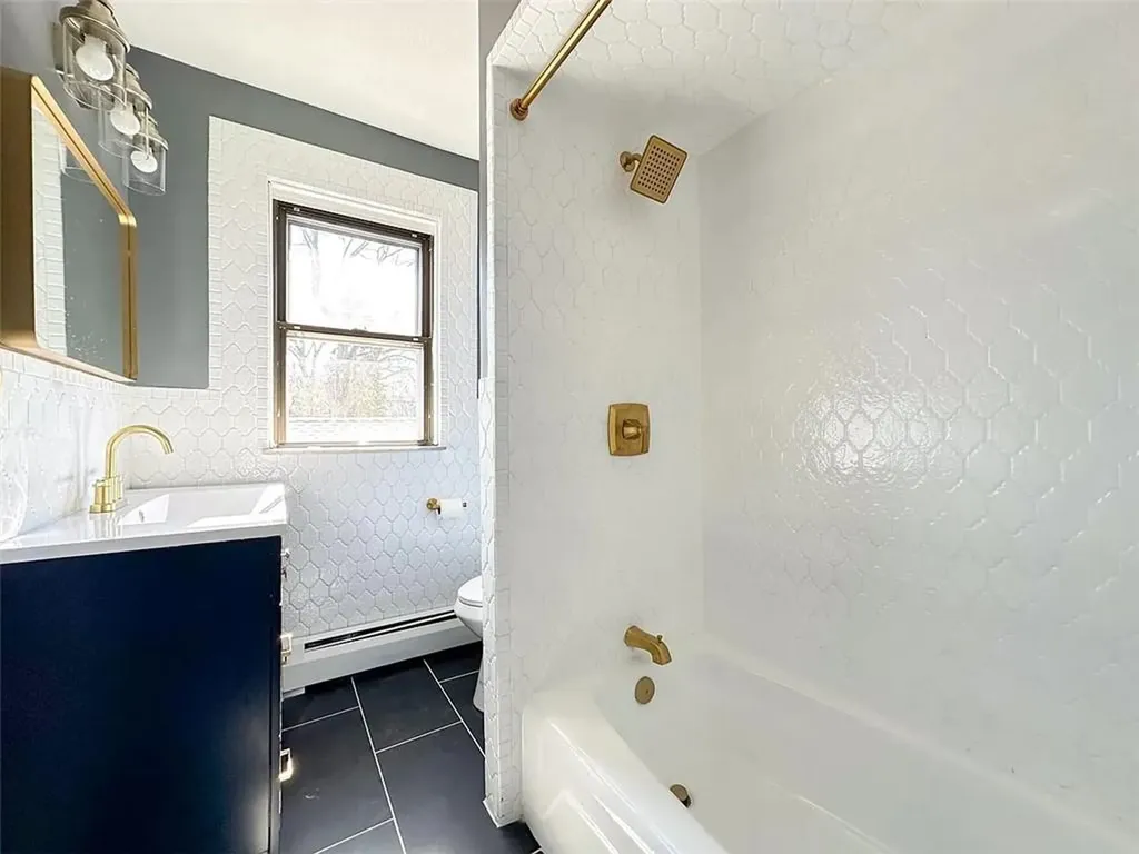 48 Waltham Street Pawtucket RI 02860