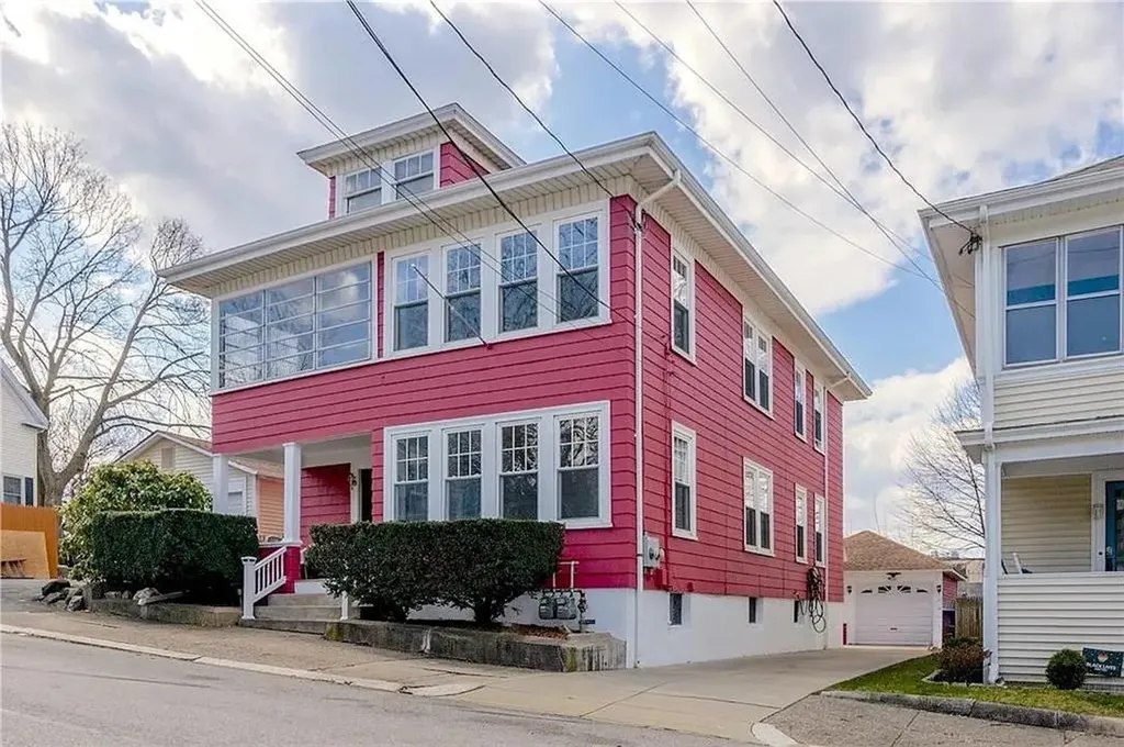 48 Waltham Street Pawtucket RI 02860