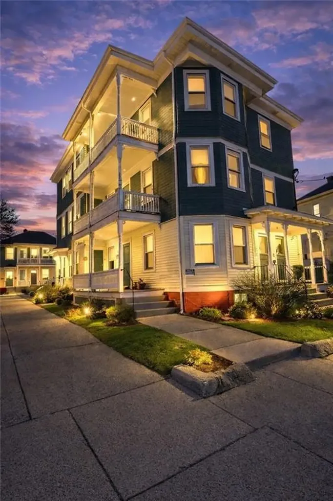 52 56 W Hunt Street Central Falls RI 02863