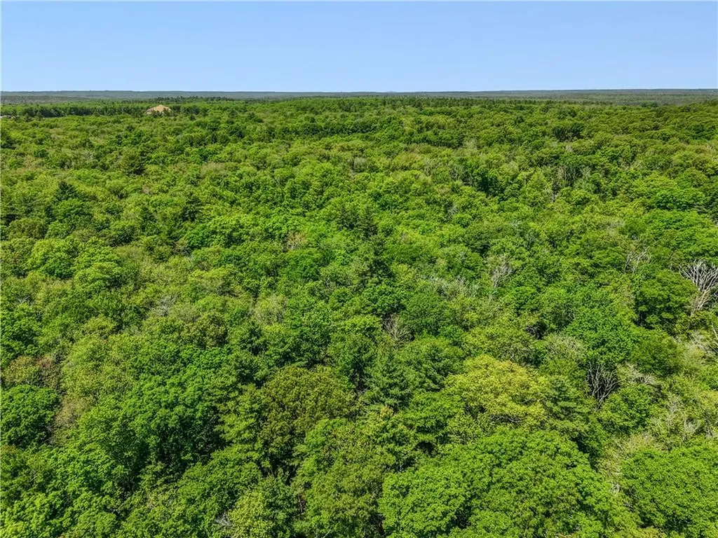 0 Carrs Trail Coventry RI 02827