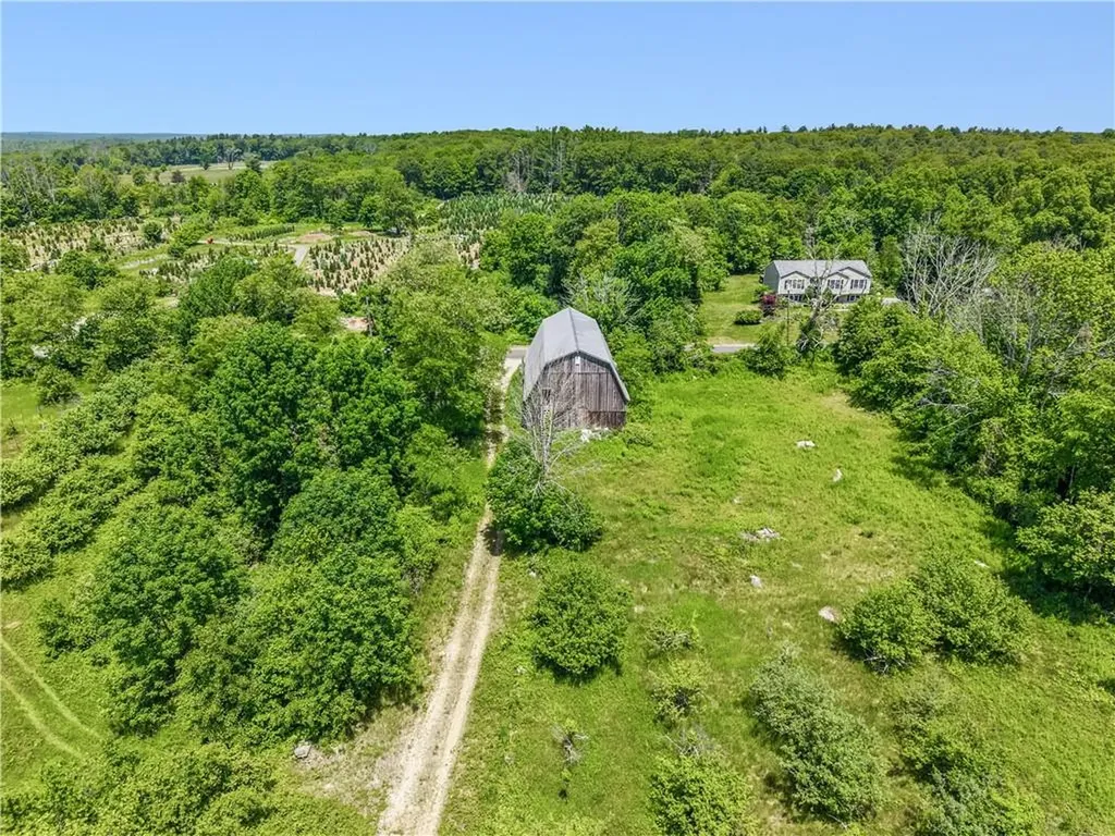 0 Carrs Trail Coventry RI 02827