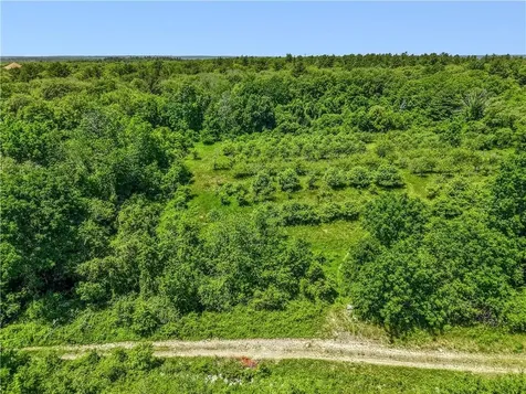 0 Carrs Trail Coventry RI 02827