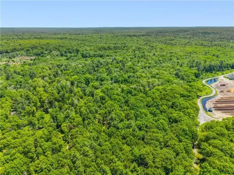 0 Carrs Trail Coventry RI 02827