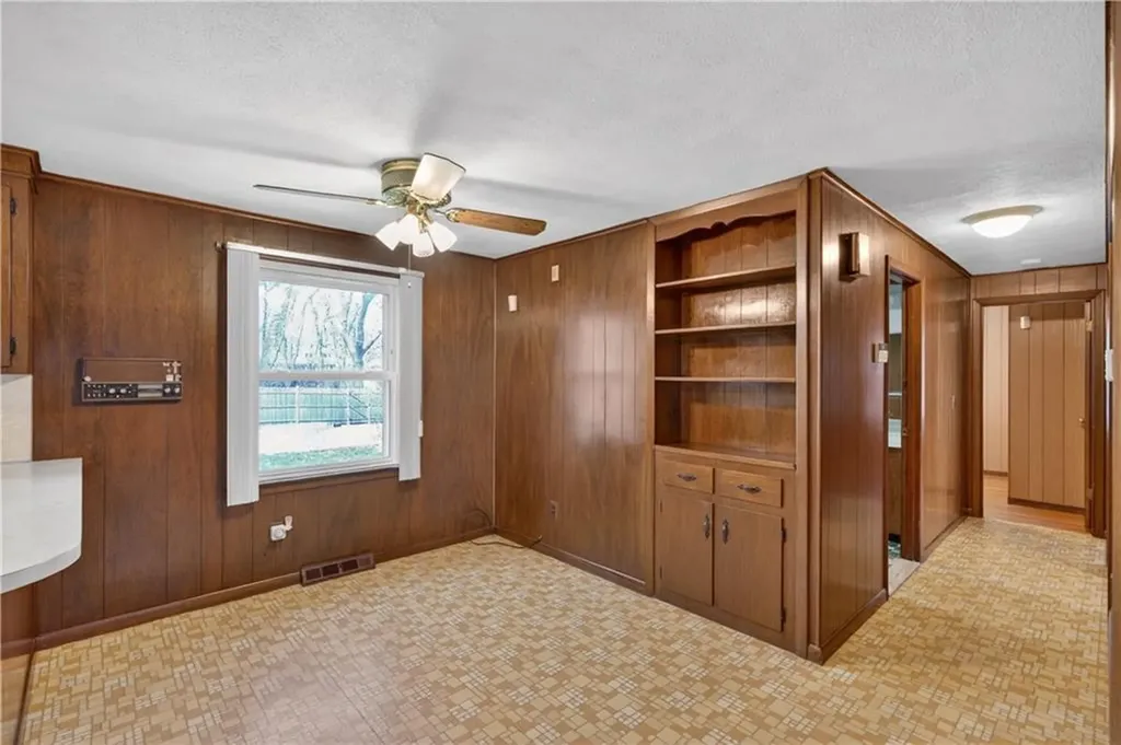 17 Crawford Street Cranston RI 02910