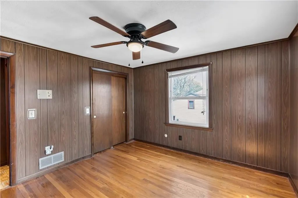 17 Crawford Street Cranston RI 02910