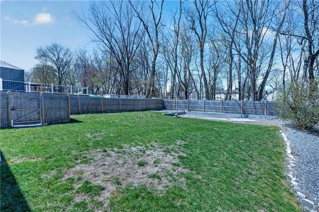17 Crawford Street Cranston RI 02910