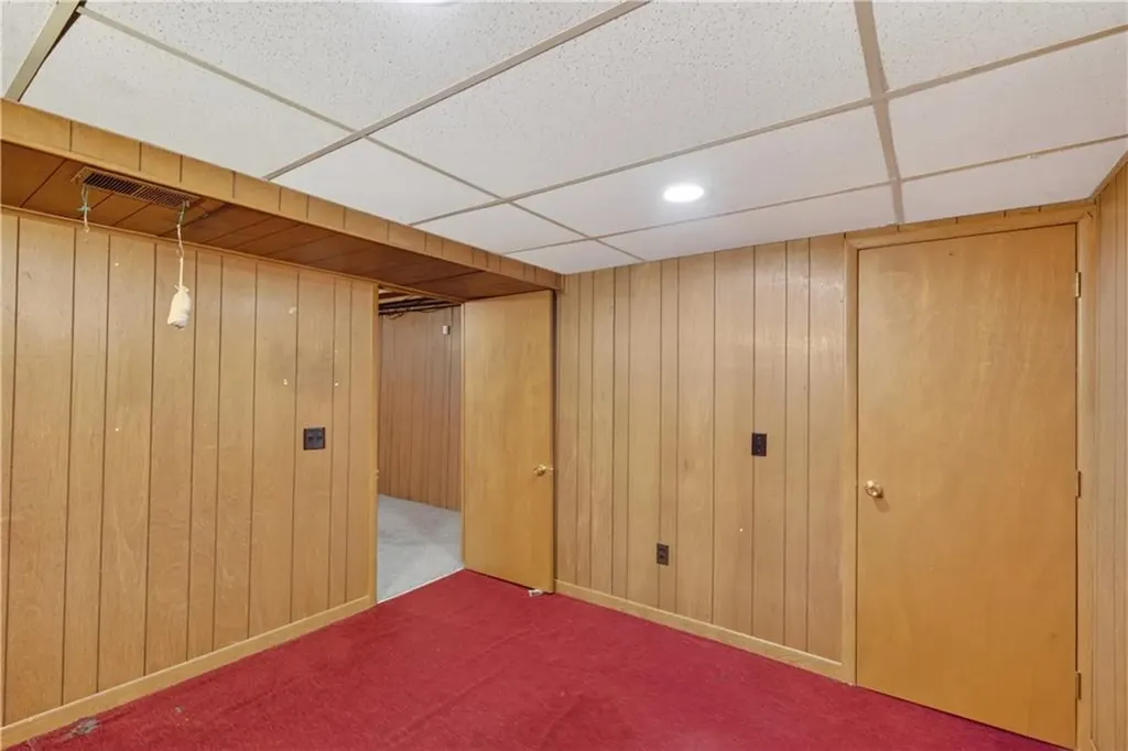 17 Crawford Street Cranston RI 02910