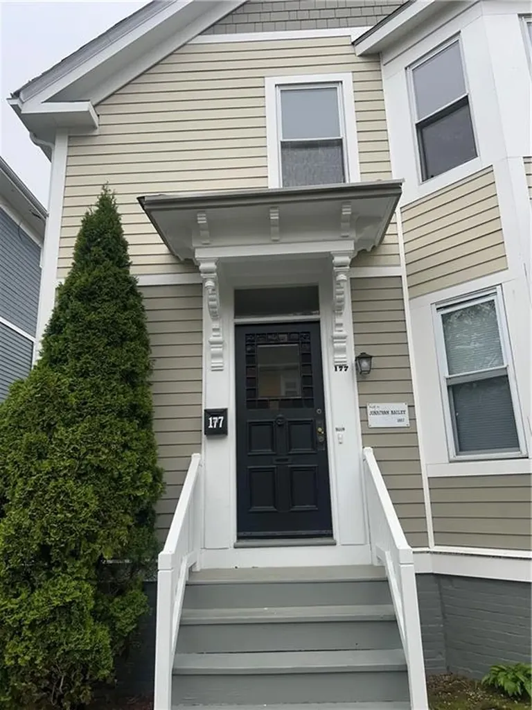 179 Ivy Street Providence RI 02906