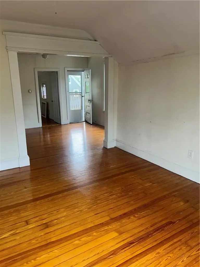 179 Ivy Street Providence RI 02906