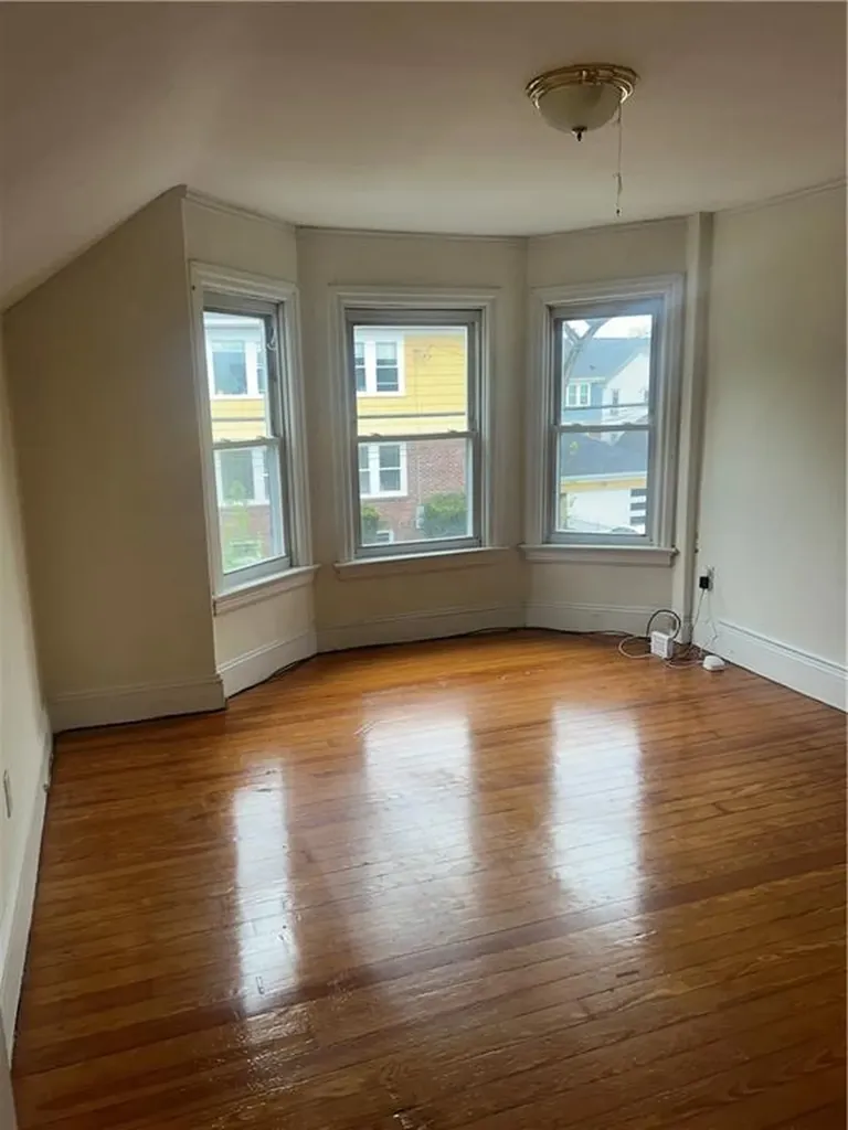 179 Ivy Street Providence RI 02906