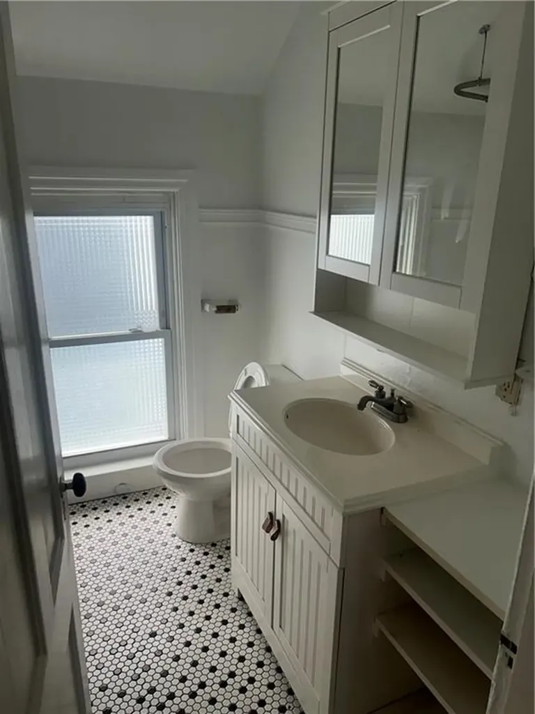 179 Ivy Street Providence RI 02906