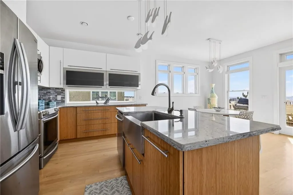 399 Atlantic Avenue Westerly RI 02891