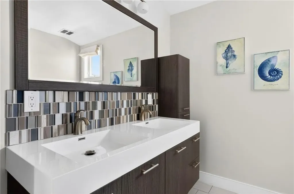 399 Atlantic Avenue Westerly RI 02891
