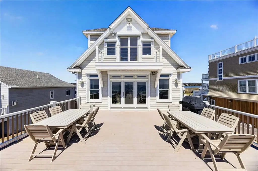 399 Atlantic Avenue Westerly RI 02891