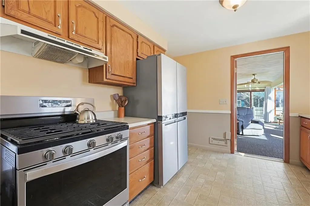 47 Sleepy Hollow Drive Cumberland RI 02864