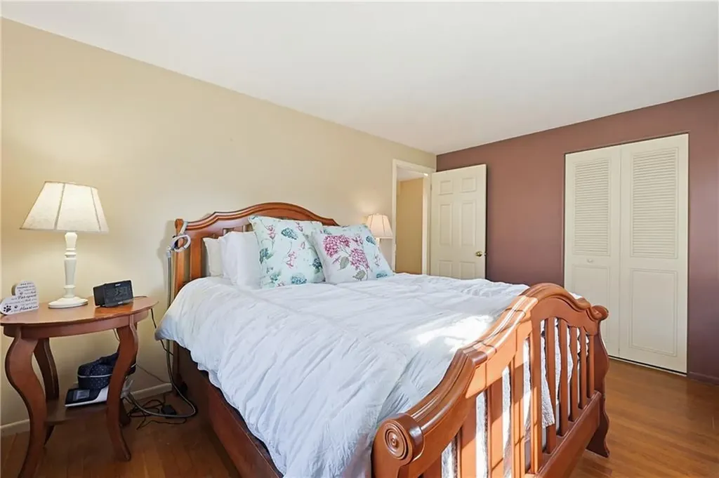 47 Sleepy Hollow Drive Cumberland RI 02864