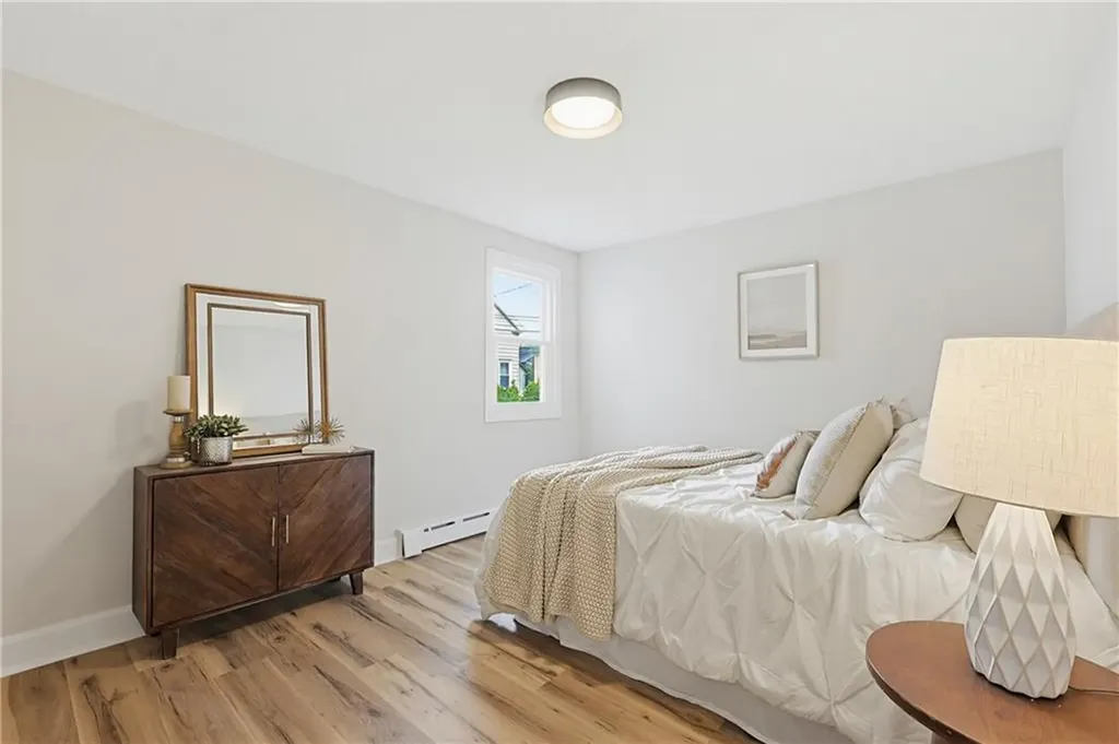 12 Union Street Warren RI 02885