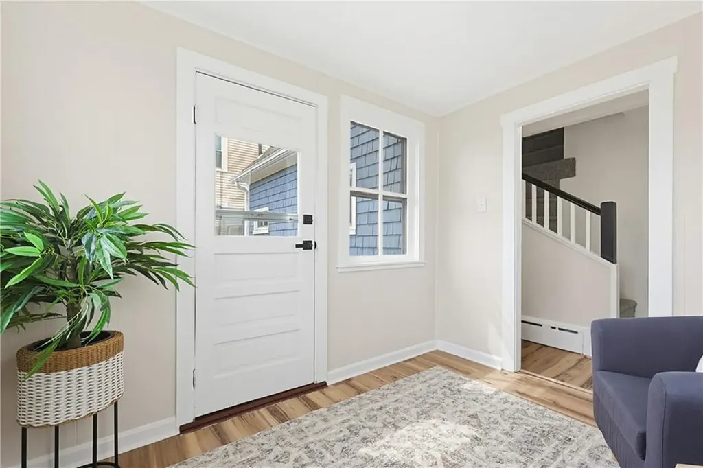 12 Union Street Warren RI 02885