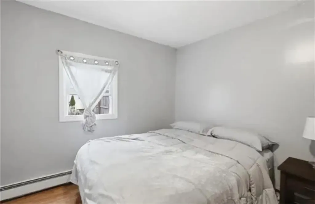 34 Savings Street Providence RI 02907